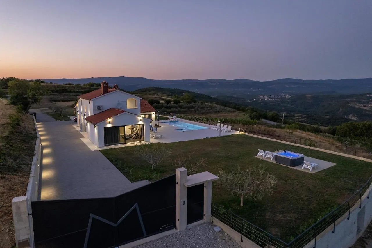 Villa Panorama Buzet 0*,